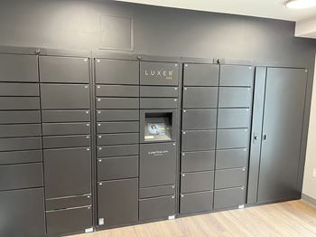 University glen package lockers